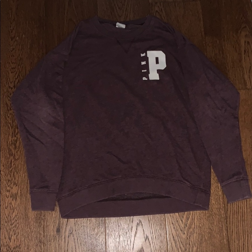 VSPINK MAROON CREW NECK